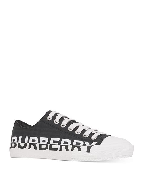 Burberry Women's Larkhall Low Top Lace Up Sneakers